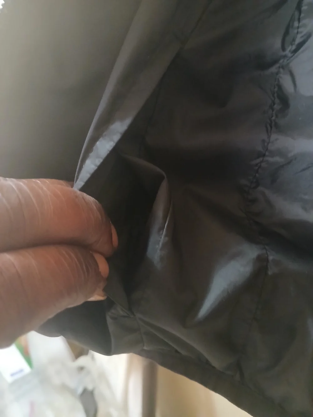 N/A stylish black